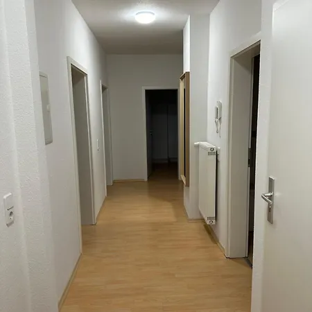 Apartment Fuer 8 Mit Balkon *